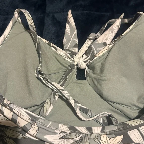 NWOT Seafolly Copacabana Tie Front One Piece size 6 us
